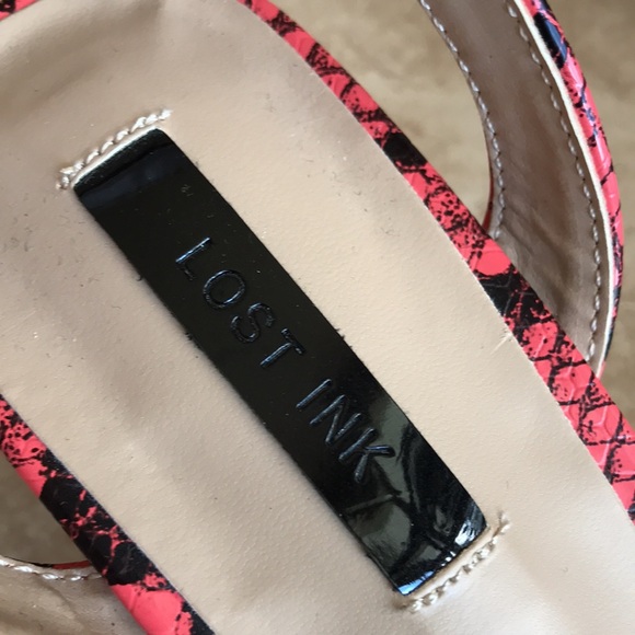 Lost Ink sandals - Picture 2 of 14